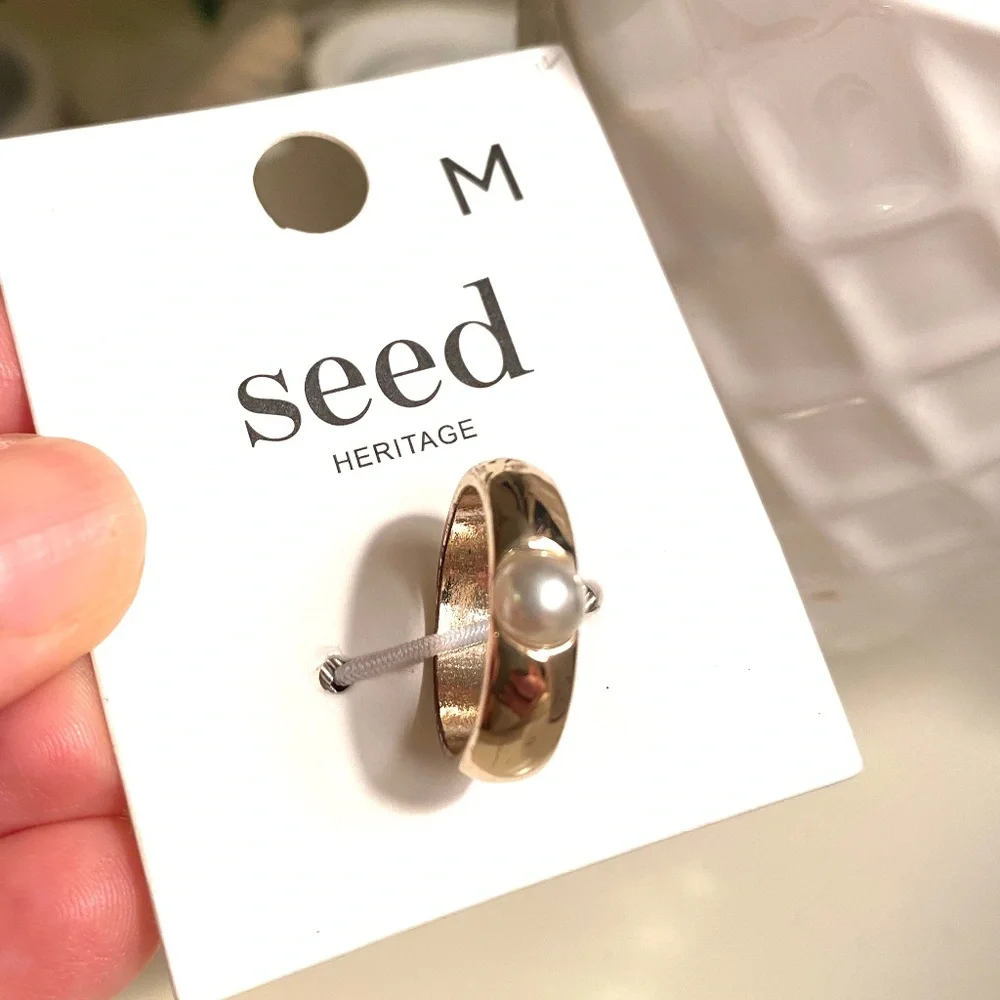 Seed gold ring with pearl - Picture 1 of 3